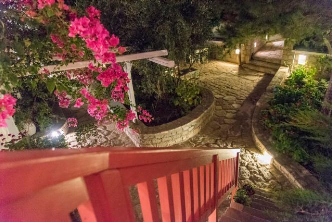 Thalassitra Village Hotel Adamantas  Ngoại thất bức ảnh